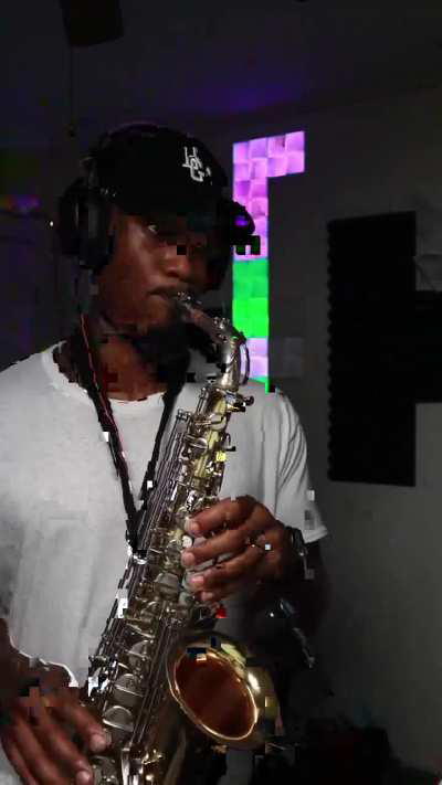 Dreamybull A.K.A Ambatukam guy covers Suisei. We have achieved peakness!