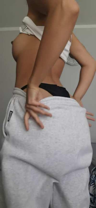 Just me showing my petite butt