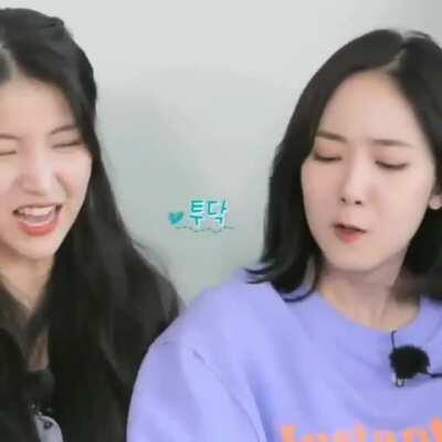 Sowon bites sinb's hands. 😂