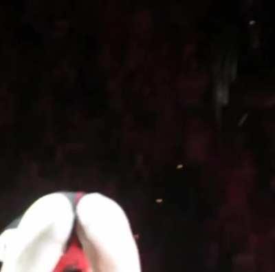 Miley Cyrus- Slow-Motion