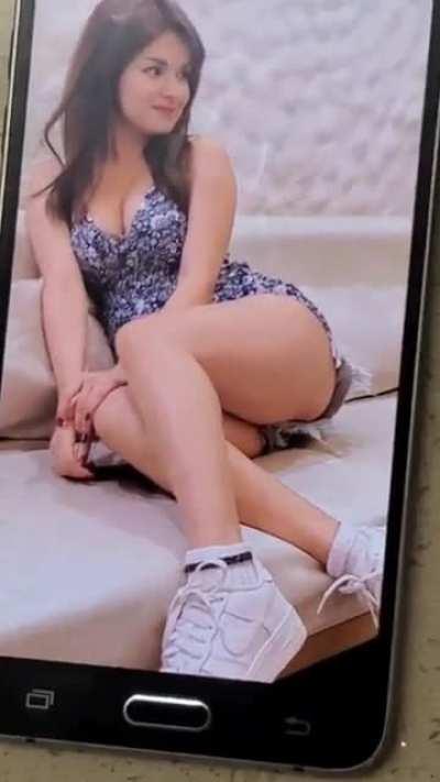 AVNEET- sexy lil sl*t. Firstly she sits like this wearing those shorts with her thighs and butt exposed so that she can tease. 2ndly she takes a picture of herself sitting like that with a smile. 3rdly she posts on Social media. WHY? So that we can all ✊️