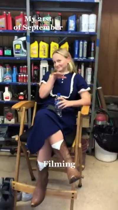 Looking lovely on set.