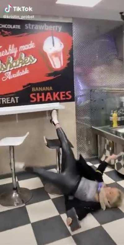 HMC while I try to enjoy a meal