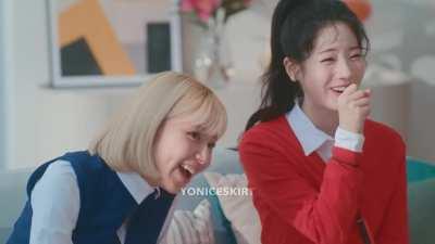 TWICE playing The Last of Us Part II