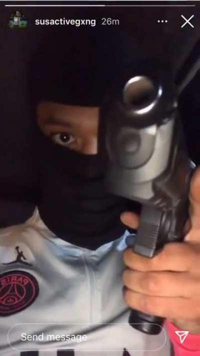 suspect posts a wap on his insta story 😭