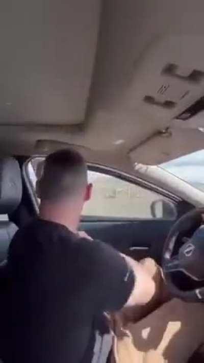 Turistas extranjeros encuentran la diferencia entre una ruta nacional y popular y otra hecha con iniciativa privada.