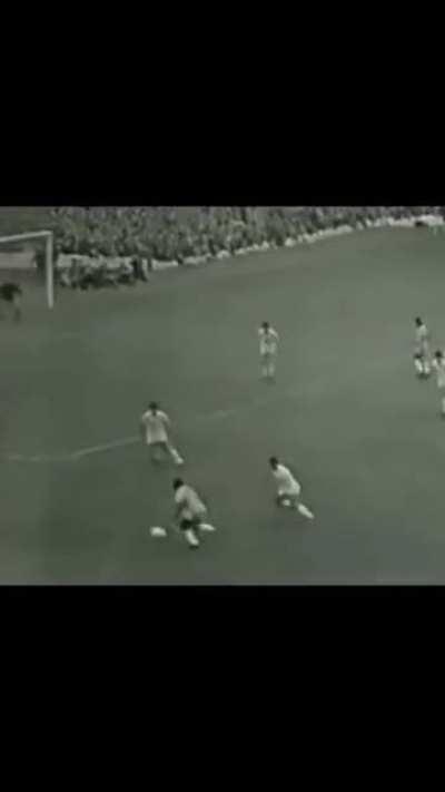 Pelé - The football (soccer) king. Died today, RIP