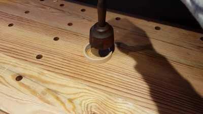 This random antique hammer fits absolutely spot on in this tape roll.. nice thump