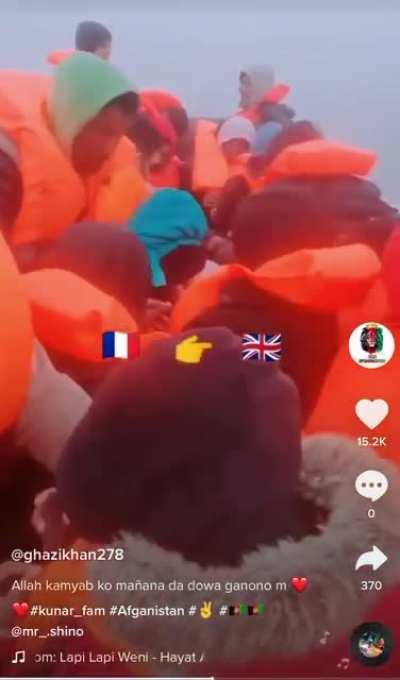 Based 🇦🇫💪🇦🇫Pooshtoons🇦🇫 🦁🇦🇫 on their way to colonise France (🏳️🥖) & Engl*nd (🤮💩🗑️💂🏿‍♂️)