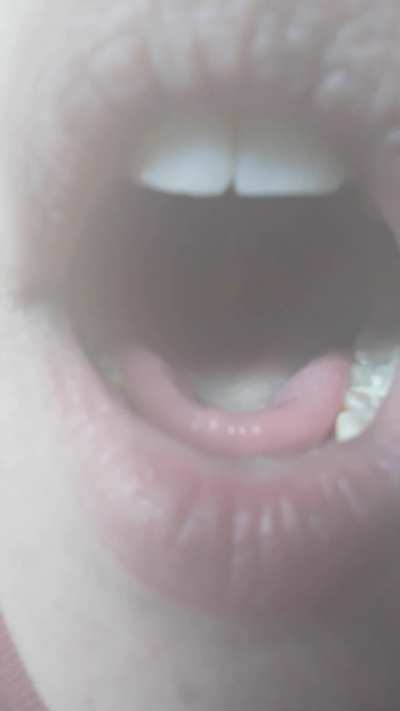 Come and please your goddess 