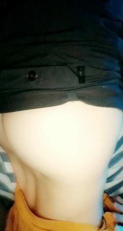 Ah.. im really thinking about showing more. You guys really want me to show more but idk.. 😅