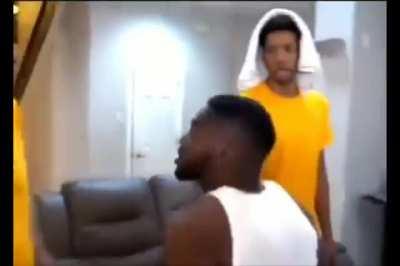 dontai when chat tells him to ban mari for the 2847381919282th time