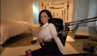 Rae looking incredible as usual