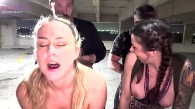 Our first public fuck is available on manyvids and fansly!