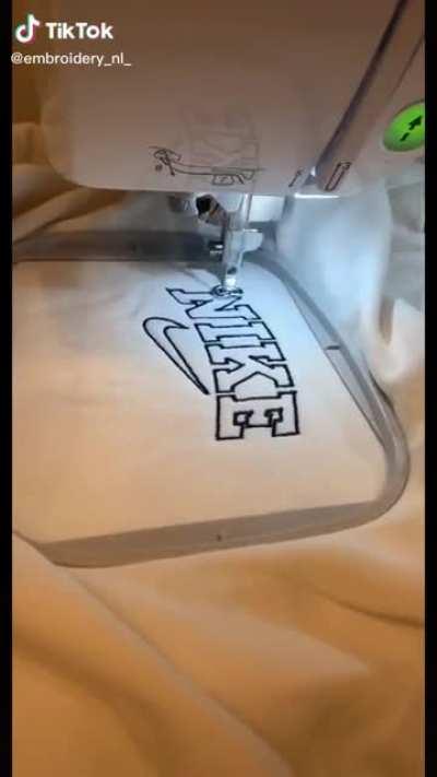 ⚡️NASIL ZENGIN OLURSUNUZ ANLATIYORUM⚡️ BAKIN ARKADASLAR BOYLE BIR MAKINE ALICAKSINIZ SONRA EN UCUZA KAZAK ALICAKSINIZ USTUNE NIKE ADIDASI BASICAKSINIZ 20 LIRA MALIYET 100 E SATICAKSINIZ HA GIDER DE VAR DEYELIM IPLIK FLN 30 CIKAR 70TL KAR 1000 TANE SATSANI