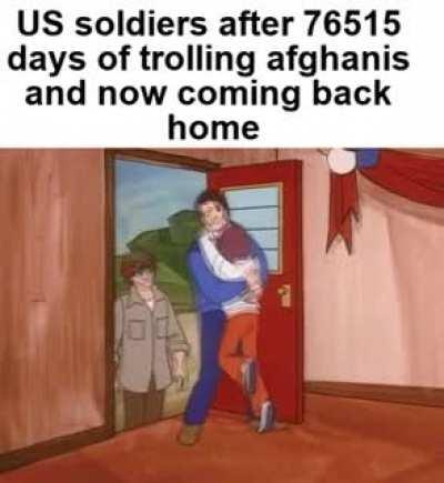 Soldiers coming home surprise