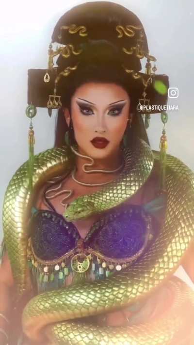 Nymphia Wind & Plastique Tiara announce upcoming collab! 🐍