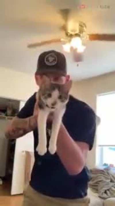 hUmAn fIrEs cAt gUn. oNlY A BlAnK CoMeS OuT AnD CaT FuCkInG DiEs