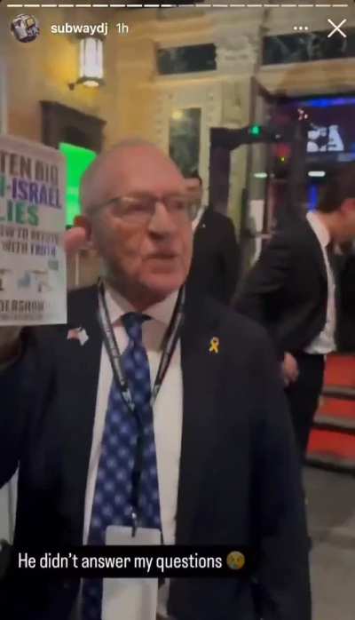 Alan Dershowitz (Epstein's lawyer) threatens to sue protestors for asking questions about him visiting Epstein's Island