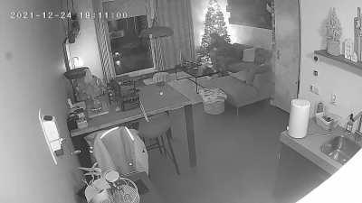 Felt my toe for a while