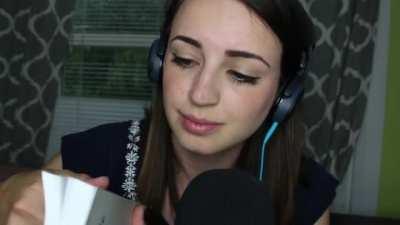 Gibi thinks it's pretty thick.