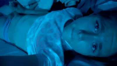 First time posting anything like this. Do I look pretty when I cum?