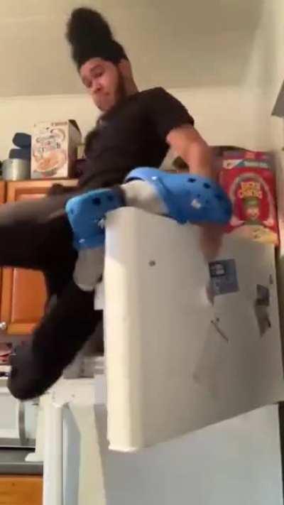 WCGW trying to be Spiderman