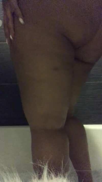 She def ain't little