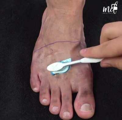 Smelling fresh all the way to the tip of your toes