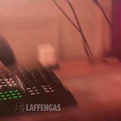 Managed to get RTX running on my 8 year old PC, it looks great!