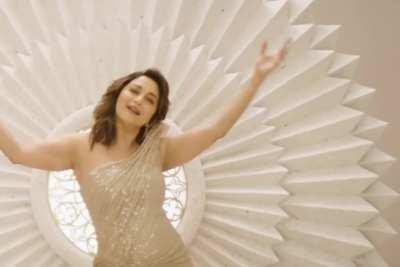Madhuri dixit hotness at 55 🔥🔥