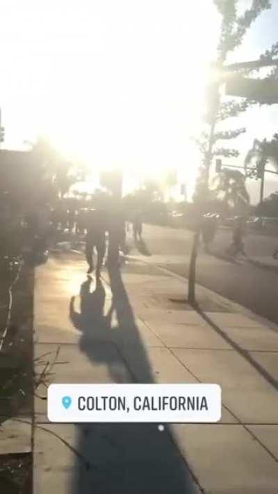 Man with axe VS cops