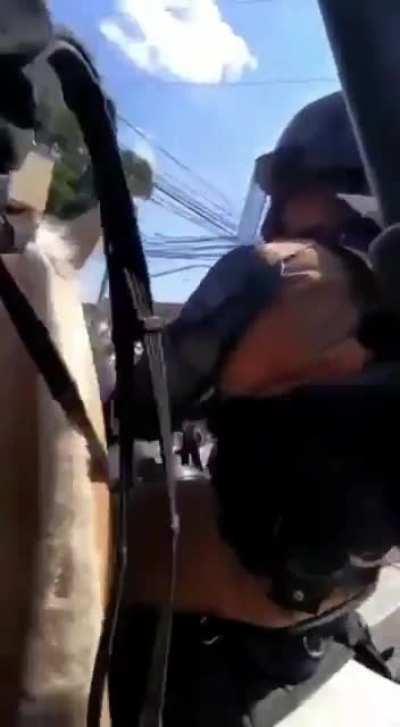 Treta de torcida organizada na Russia Brasileira deu ruim