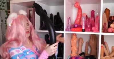 Незнакомка и игровая комната