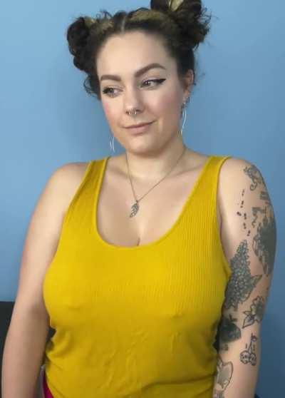 Does yellow look good on me?