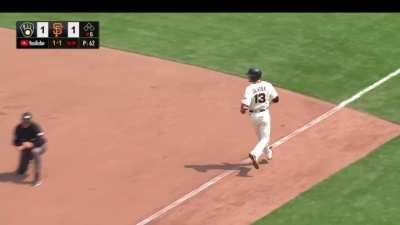 [Highlight] Eric Lauer with the Fadeaway jumper, cross-diamond throw to nail the runner at 1st