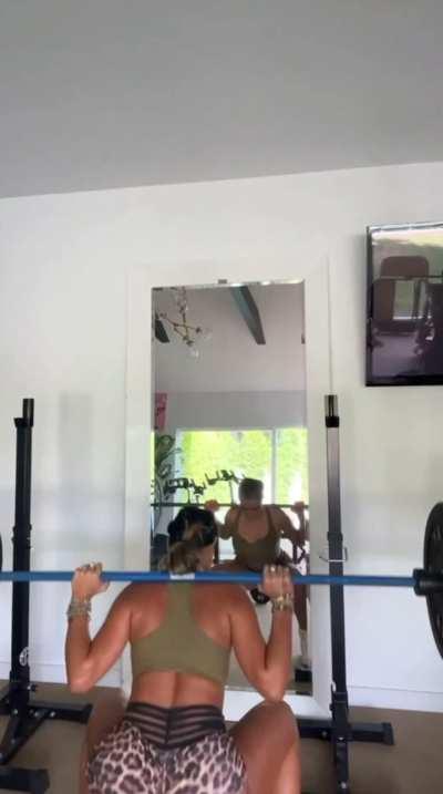 Sommer in her gym | IG August 2023