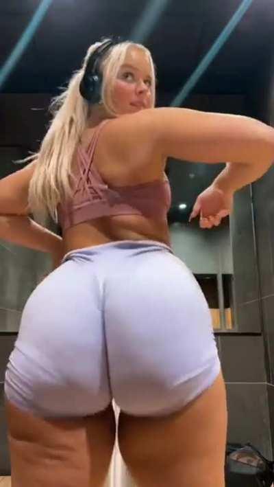 THICK JIGGLE