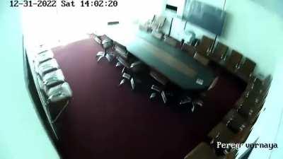 Video of ruzzian rocket strike on center of Kyiv, released. December 31.