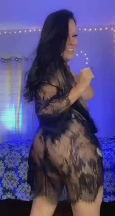 I’m just here to wake your dick up this morning….. RISE & SHINE