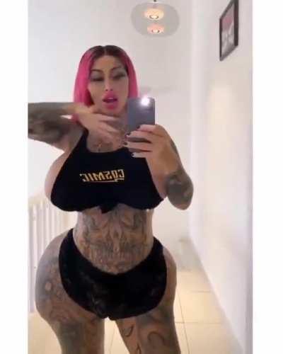 There are exploded blobfish that are more human than this creature