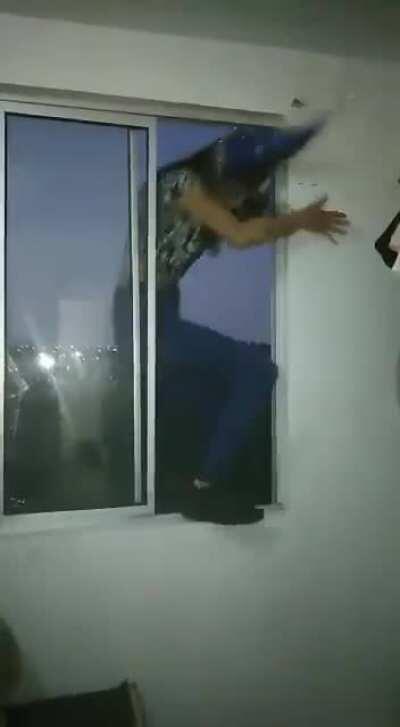 WCGW Dancing on window