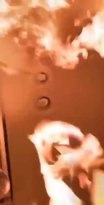 Ahh yes the dumbass child