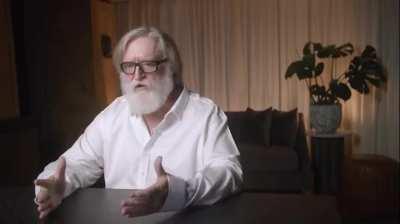 i can't believe Gabe Newell actually mentionend Half-Life 3 for the first time ever in that new documentary