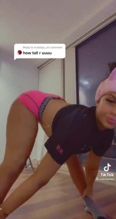 Dm me to get into a gc with all her unseen content $5