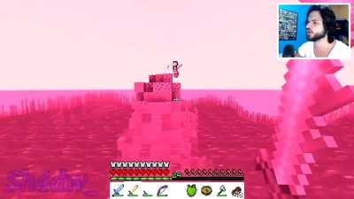 Não tinha ideia de onde postar, então postei aq msm.