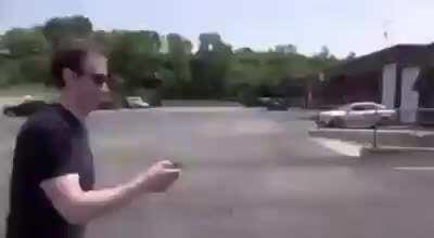 YO DESPUES DE VER LOS CHISTES QUE HACEN LA MAYORIA DE LOS MEXICANOS: