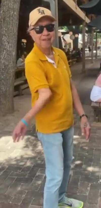 I'm sure this isn't how its supposed to work