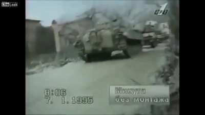 Very Graphic combat footage from Grozny during the first Chechen war. January 1995 (Timestamps below)