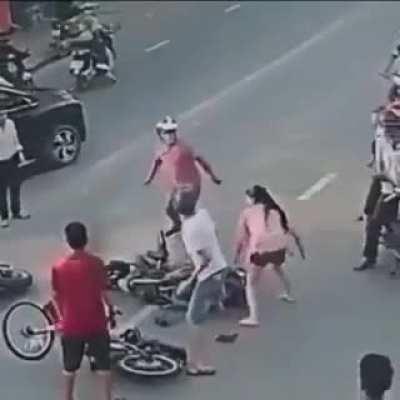 cunty motorist gets what he deserves. videos from 2 angles